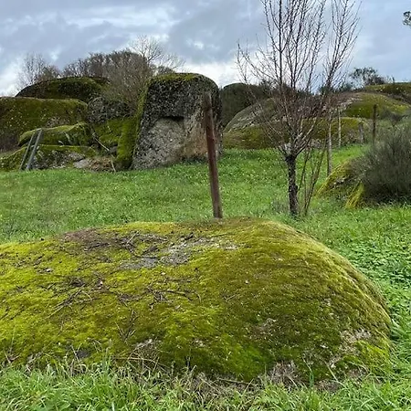 Semesterbostad Casa Dos Moinhos De Aveia